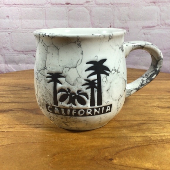 California Black and White Marble Look Embossed Ceramic Mugs - Set of 2 - Picture 6 of 9